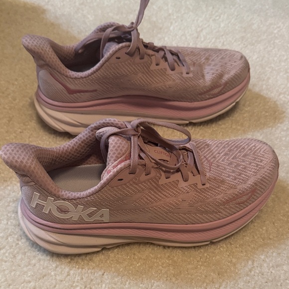 Hoka Women's Dusty Pink Running Shoes - Picture 3 of 5